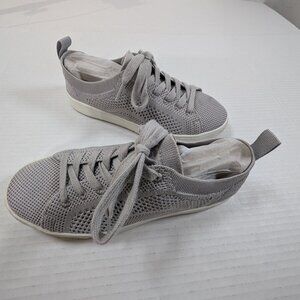 Rocket Dog Grey Mesh Sneakers Women's 6